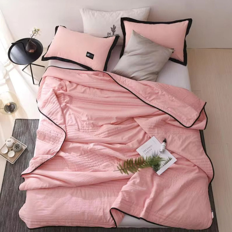 Lightweight Cooling Soft & Breathable Spring & Summer Blanket